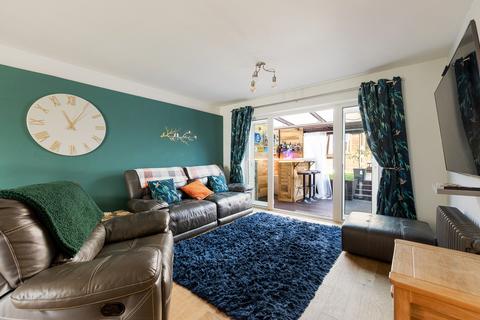 3 bedroom terraced house for sale, Hillcroft, Loughton, IG10