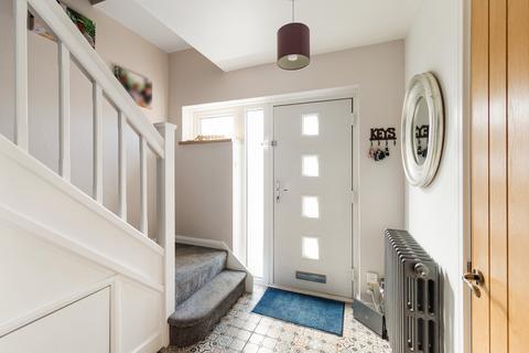 3 bedroom terraced house for sale, Hillcroft, Loughton, IG10