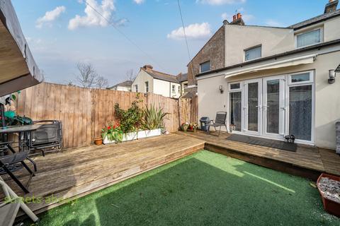 1 bedroom apartment for sale, Brighton Road, South Croydon, CR2