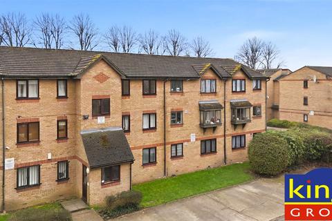 1 bedroom flat for sale, Wigston Close, Edmonton, N18