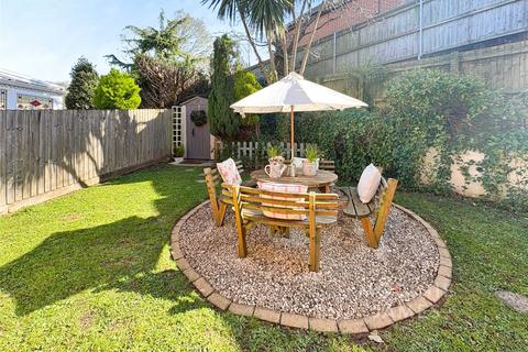 undefined, Ffordd Cwellyn, Cardiff