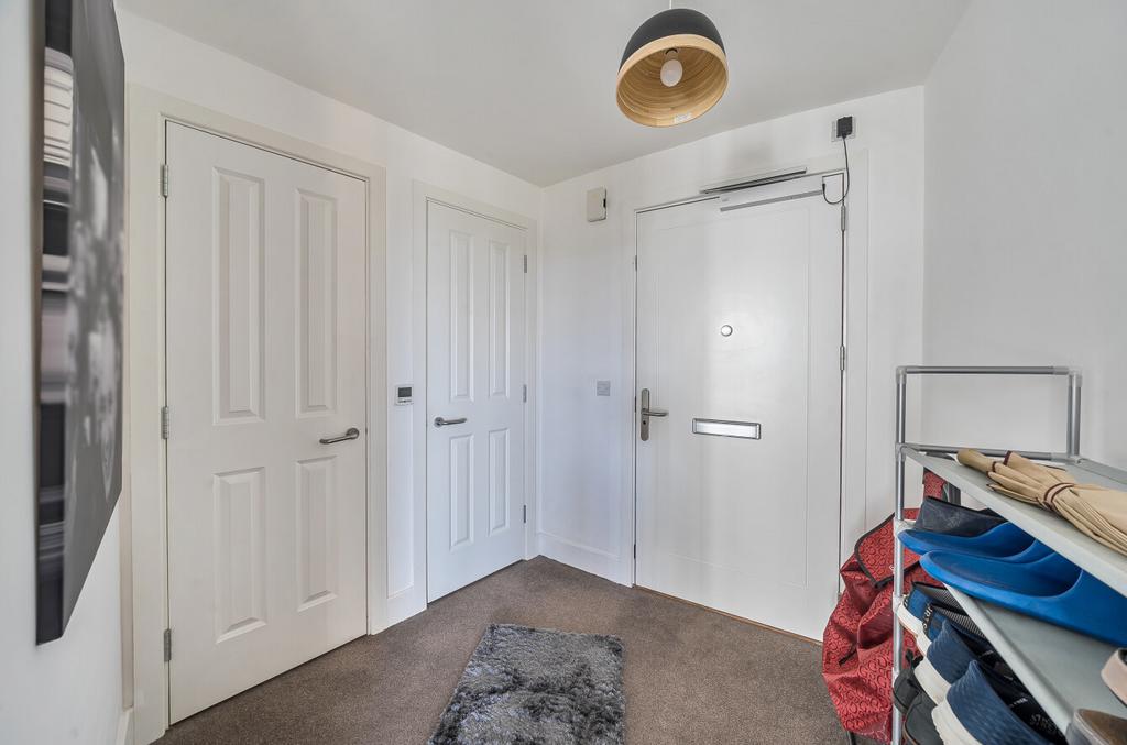 1424863-1-69b14cb...