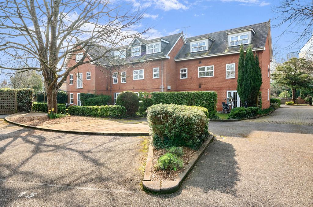 1431315-1-69bd148...