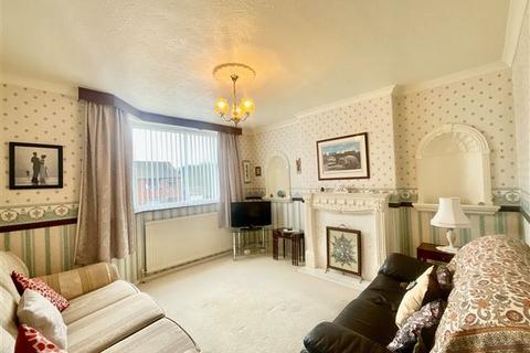 3 bedroom semi-detached house for sale, Hastilar Road South, Sheffield, S13 8LF