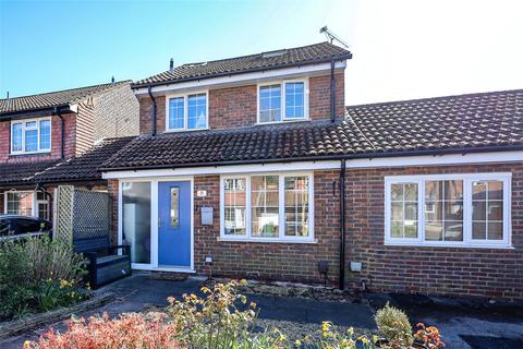 4 bedroom link detached house for sale, Longmead, Liss, Hampshire, GU33