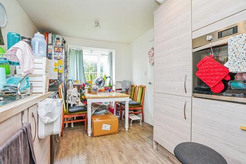 3 bedroom semi-detached house for sale, Oak Tree Place, Leeds, LS9