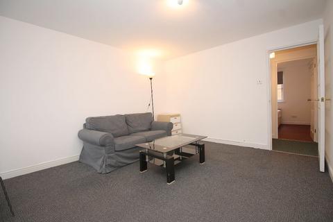 2 bedroom flat for sale, Wheatsheaf Close, Isle of Dogs, E14