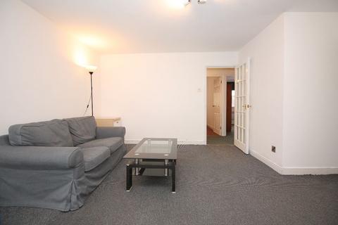 2 bedroom flat for sale, Wheatsheaf Close, Isle of Dogs, E14