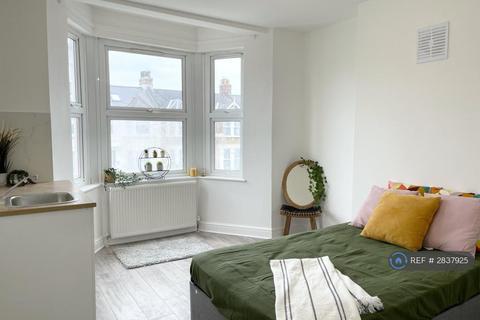 undefined, Broadfield Road, London, SE6