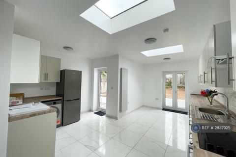 undefined, Broadfield Road, London, SE6