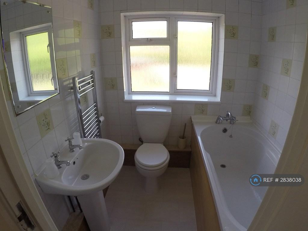 Upstairs Bathroom