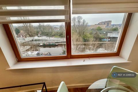 undefined, Holinger Court, Wembley, HA0