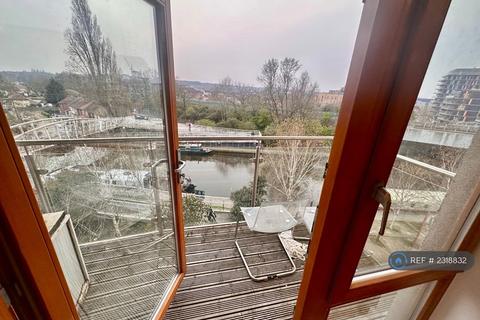 undefined, Holinger Court, Wembley, HA0