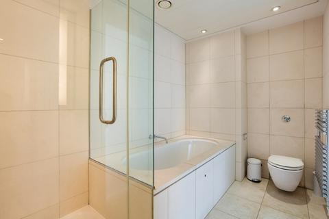 2 bedroom penthouse to rent, Westferry Circus, London E14