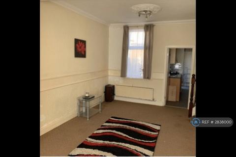2 bedroom terraced house to rent, Grafton Street, Blackpool, FY1