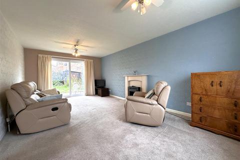 undefined, Hawton Lane, New Balderton, Newark