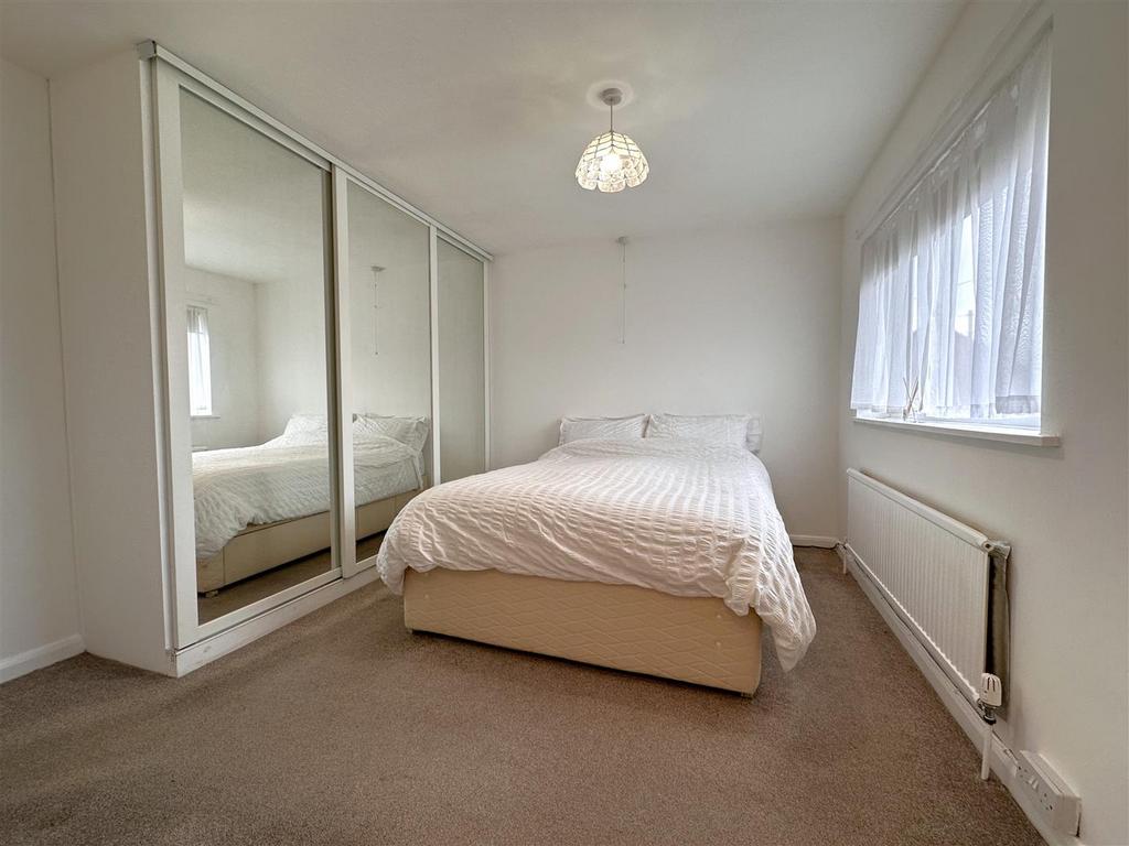 Master Bedroom 223