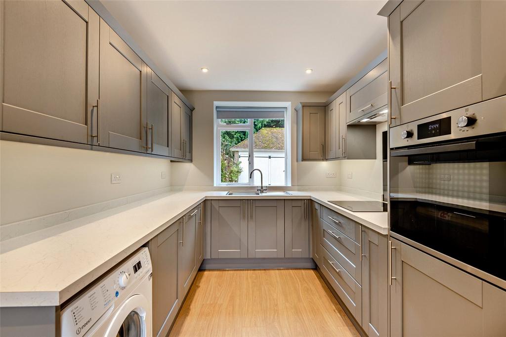Cottage Kitchen