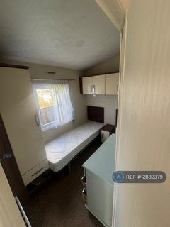 undefined, Reigate Road, Horley Gatwick, RH6