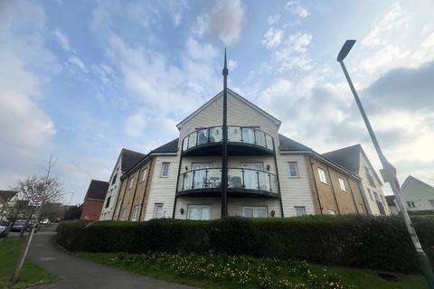 2 bedroom flat for sale, Birch House, Romford