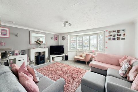 4 bedroom detached house for sale, Greenwood Drive, Angmering, West Sussex