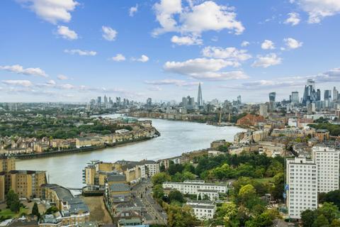 2 bedroom penthouse for sale, Vetro, 82 West India Dock Road, London, E14
