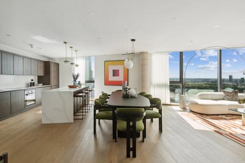 2 bedroom penthouse for sale, Vetro, 82 West India Dock Road, London, E14