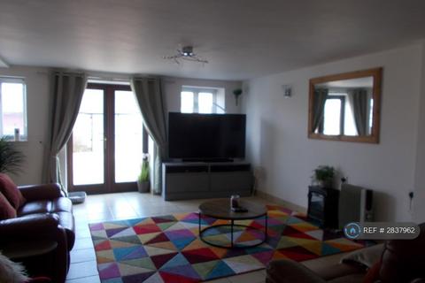 2 bedroom terraced house to rent, The Lodges, Chilcompton, BA3
