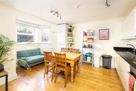 2 bedroom flat for sale, Mount Pleasant Lane, London, E5