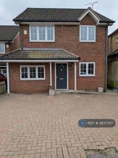 4 bedroom detached house to rent, Tolcarne Drive, Pinner, HA5