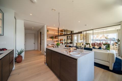 2 bedroom penthouse for sale, Riverscape, 2 Starboard Way, London, E16