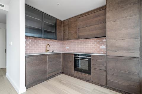 1 bedroom penthouse for sale, Riverscape, 2 Starboard Way, London, E16
