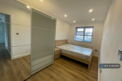 undefined, Hendon Way, London, NW2