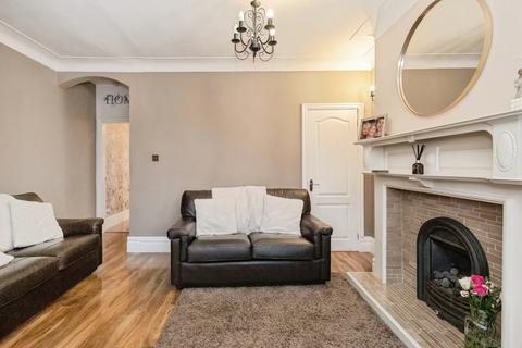 undefined, Bedford Avenue, Hyde, Greater Manchester, SK14