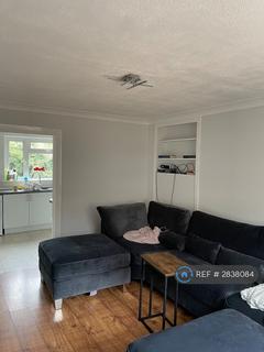 undefined, Roods Square, Inverkeithing, KY11