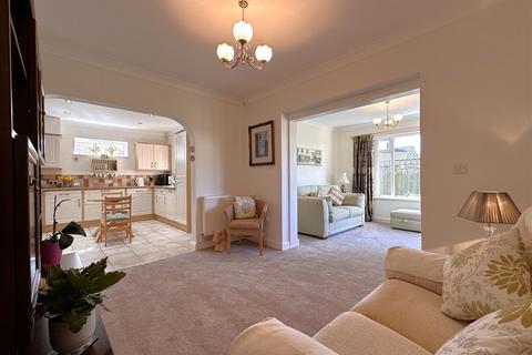 3 bedroom detached bungalow for sale, Village Way, Farndon, Newark