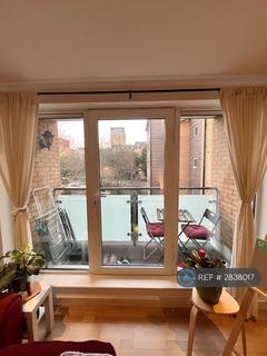 2 bedroom flat to rent, Yeoman Street, London, SE8
