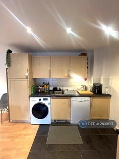 2 bedroom flat to rent, Yeoman Street, London, SE8