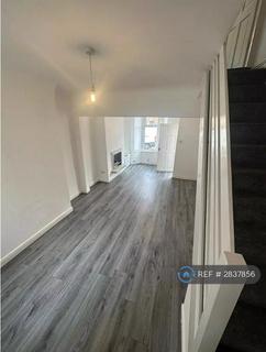 2 bedroom terraced house to rent, Manningham Road, Liverpool, L4