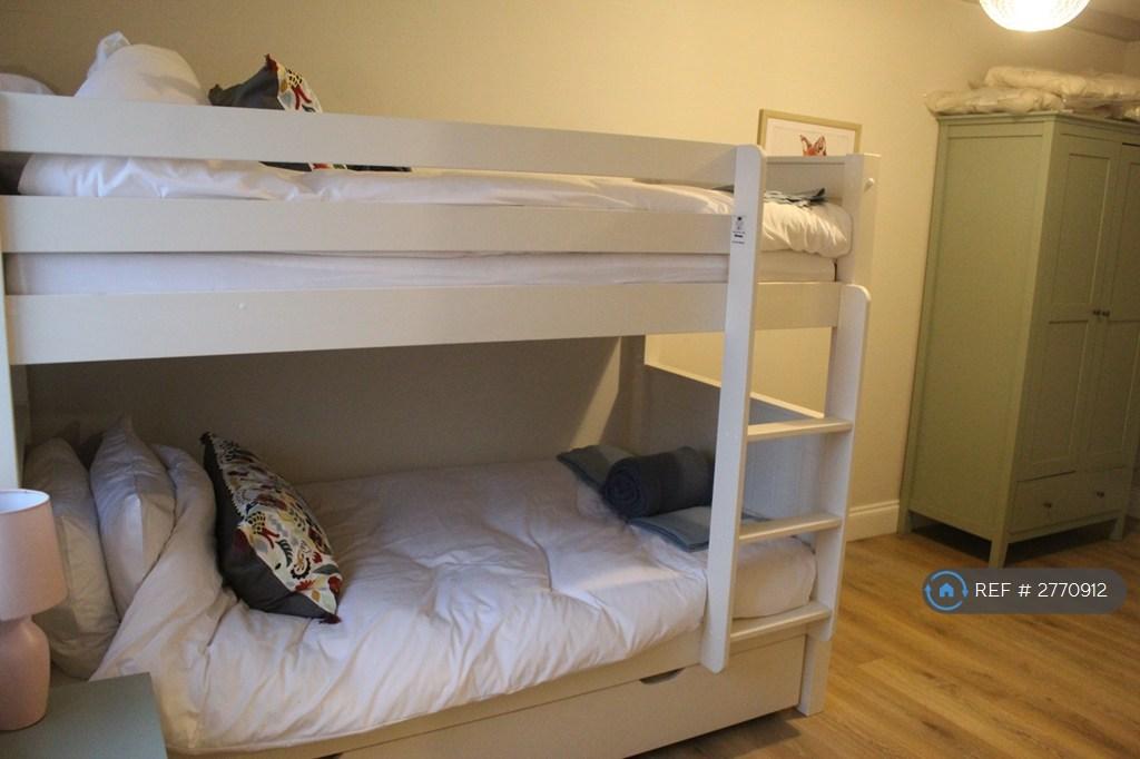 Ground Floor Bedroom 2