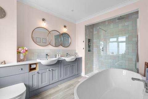 4 bedroom semi-detached house for sale, Whinneys Road, High Wycombe HP10