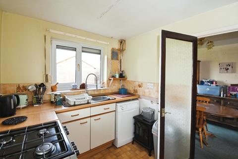 3 bedroom semi-detached house for sale, Brough Close, Lincoln, LN6