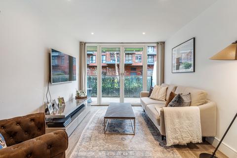 2 bedroom apartment for sale, Gaumont Place, London, SW2