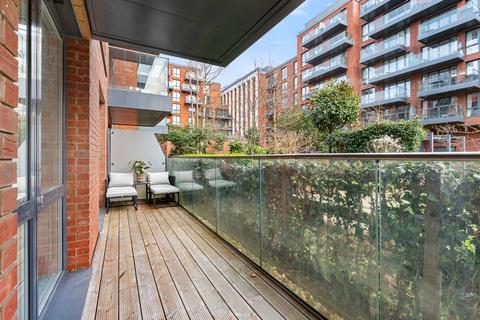 2 bedroom apartment for sale, Gaumont Place, London, SW2