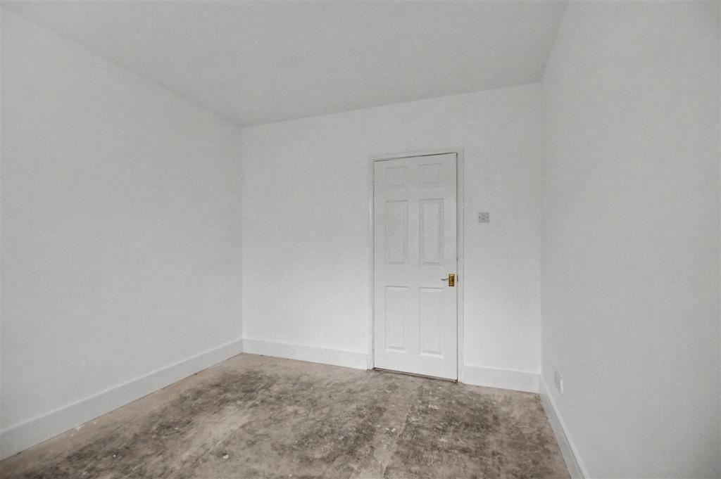 Bedroom 2 2.jpeg