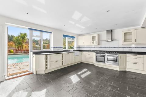 4 bedroom detached house for sale, Wattleton Road, Beaconsfield HP9