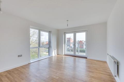 2 bedroom flat for sale, Darwin Avenue, Dartford, DA1