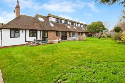 6 bedroom semi-detached house for sale, Black Lake Close, Surrey TW20