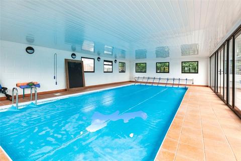 6 bedroom semi-detached house for sale, Black Lake Close, Surrey TW20