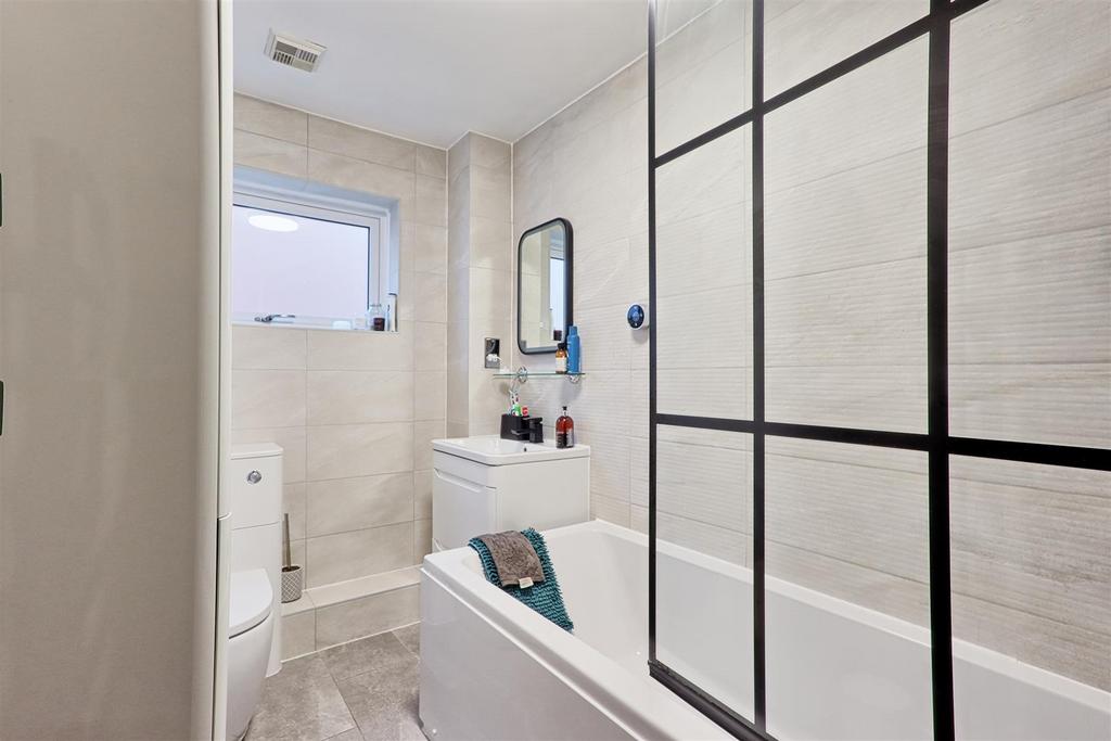 IMG 4129 30 31 easy HDR-interior3.jpg